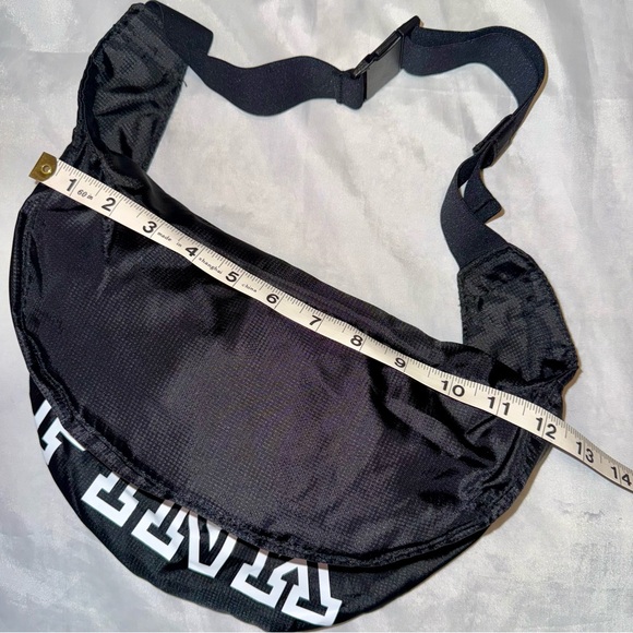 PINK Victoria’s Secret Black White Convertible Backpack Fanny Waist Pack - Picture 7 of 11